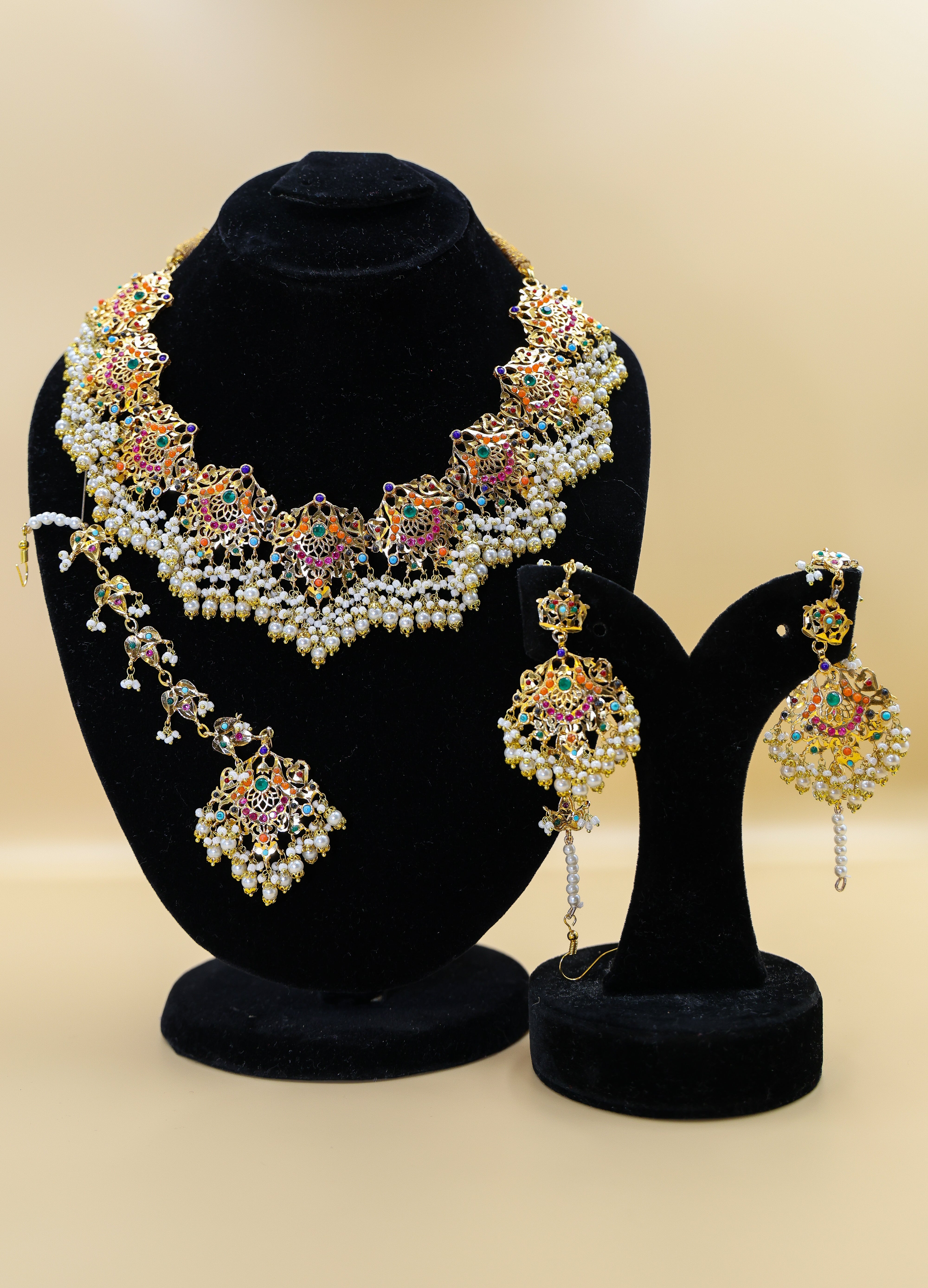 Qabool hai Bridal Set