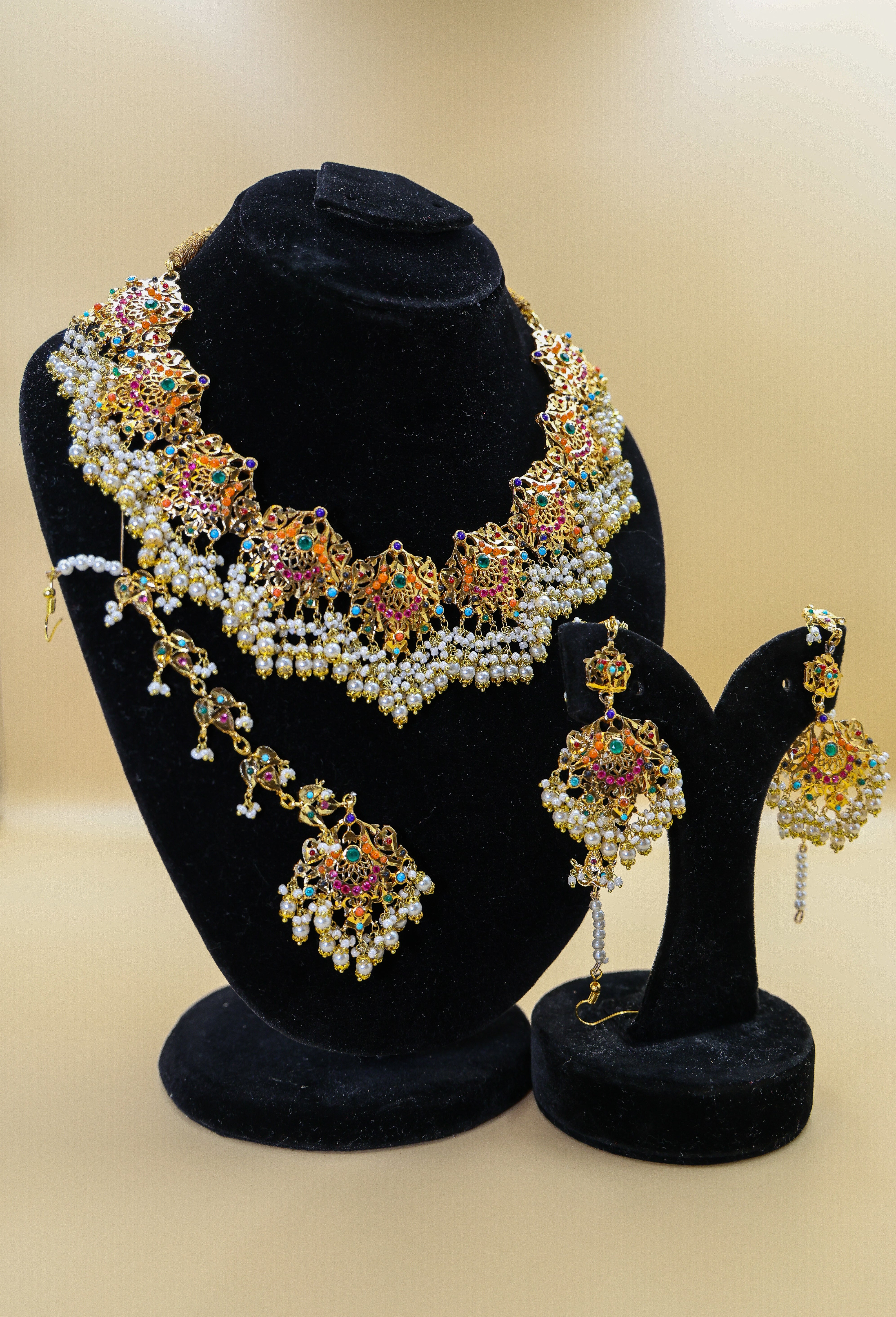Qabool hai Bridal Set