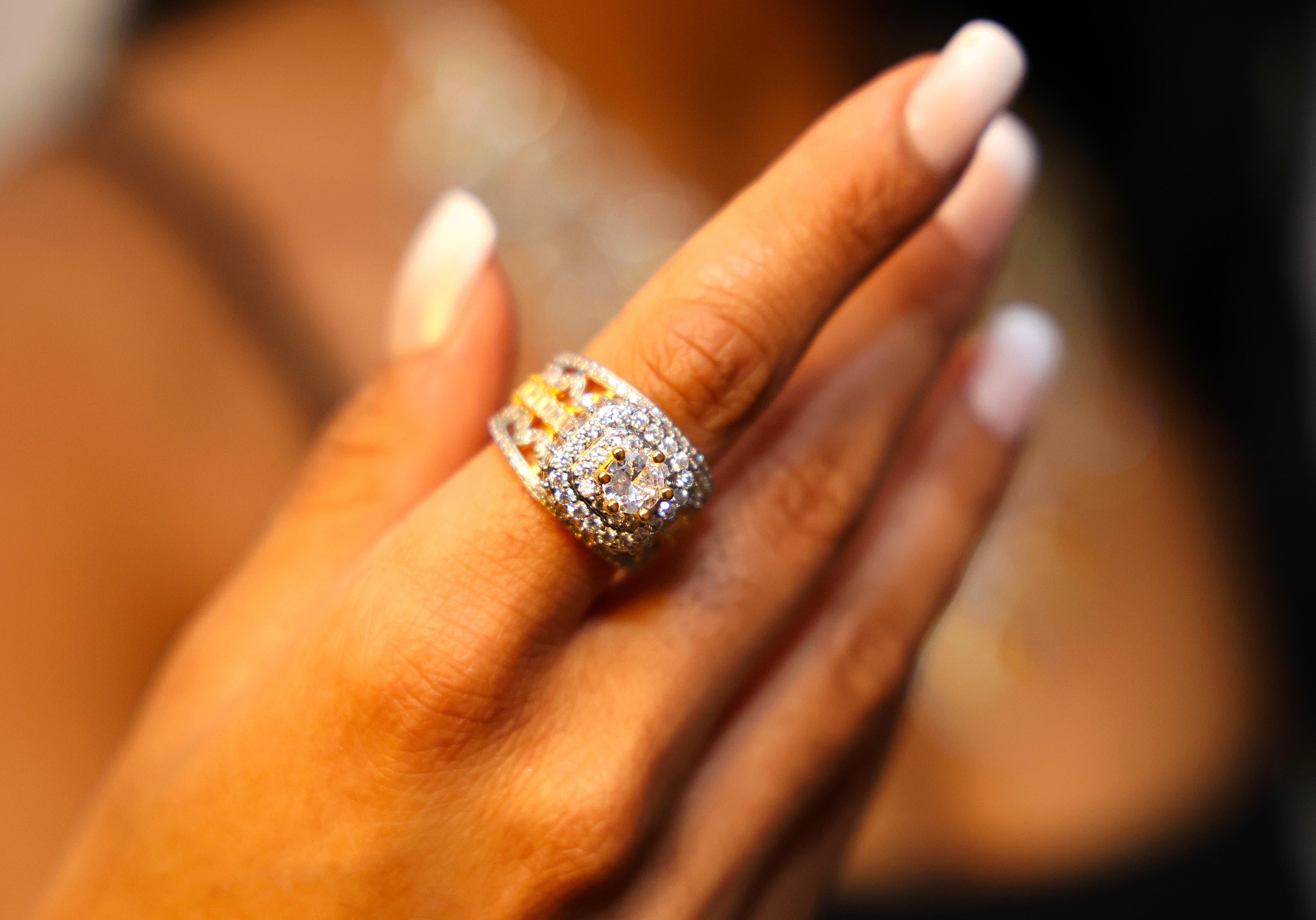 Nora Ring