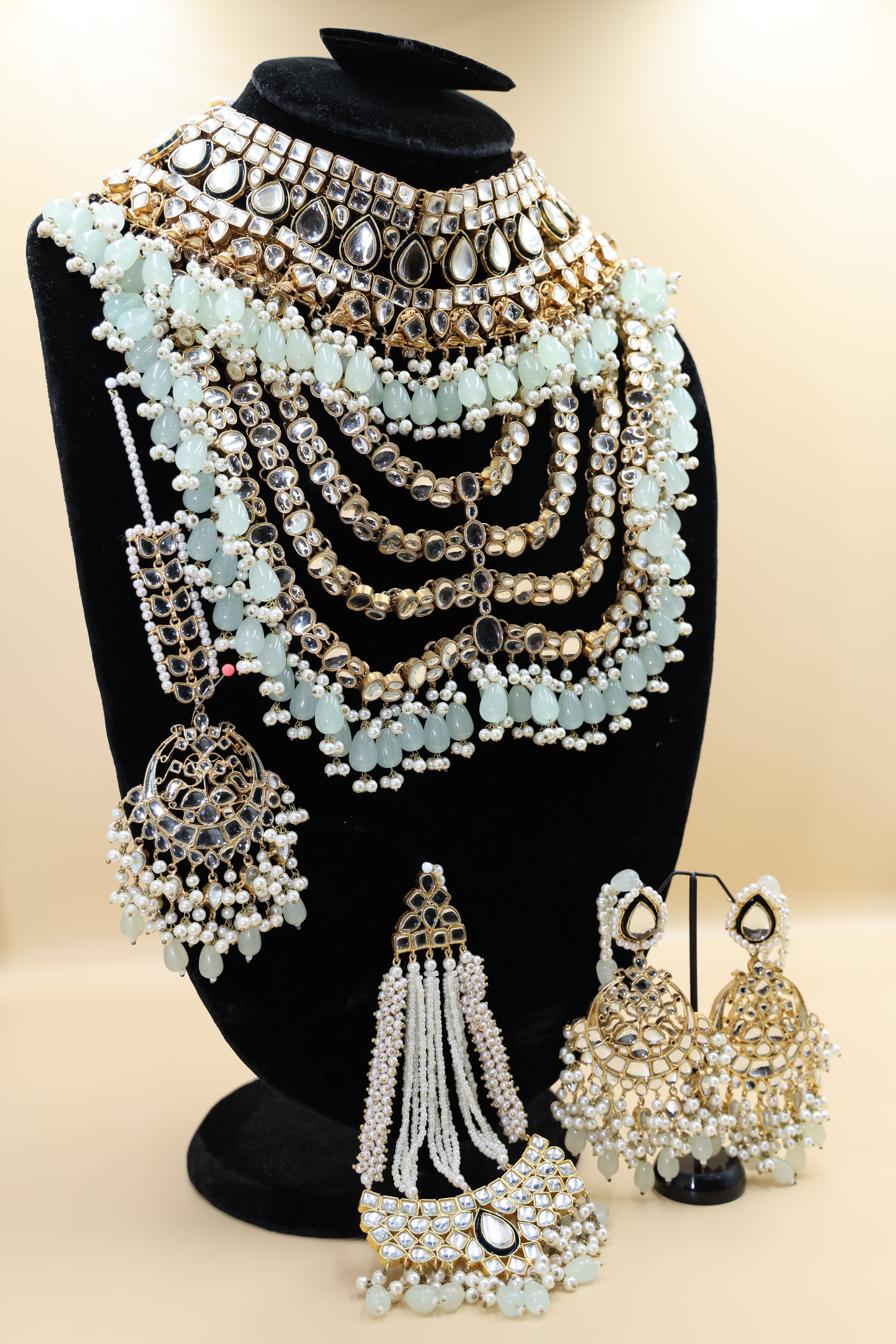 Amelia Bridal Set