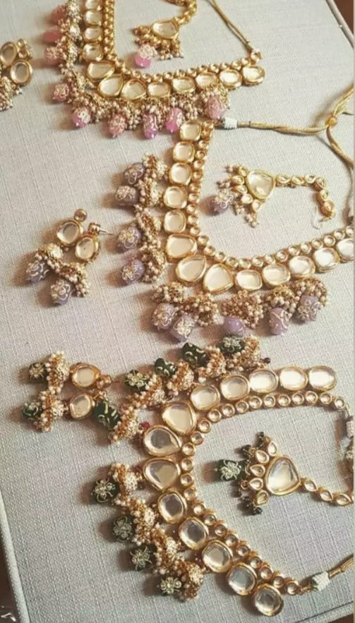Aiza Kundan Set