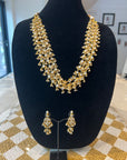 Dareen Mala set