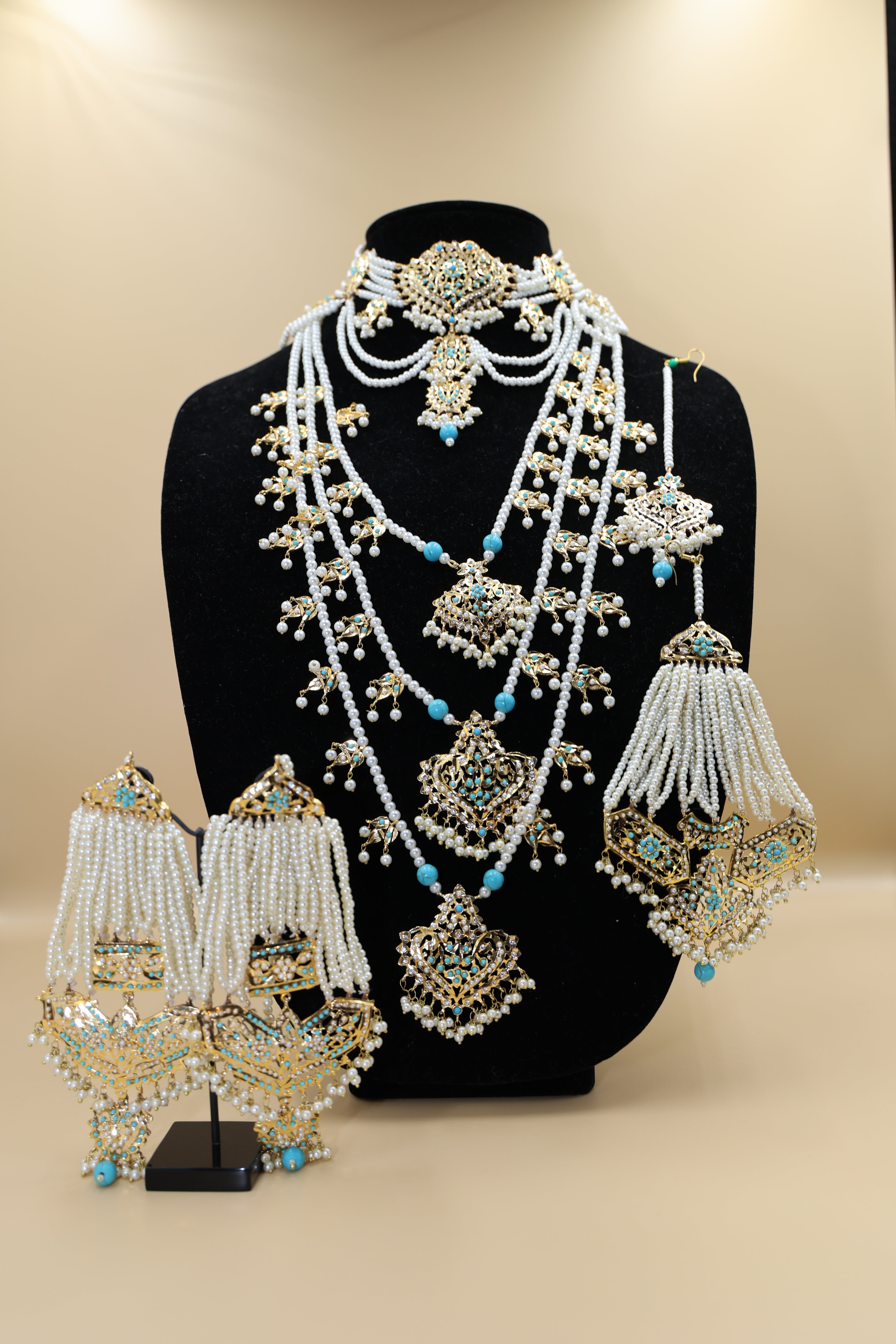 Zarmish Bridal Set