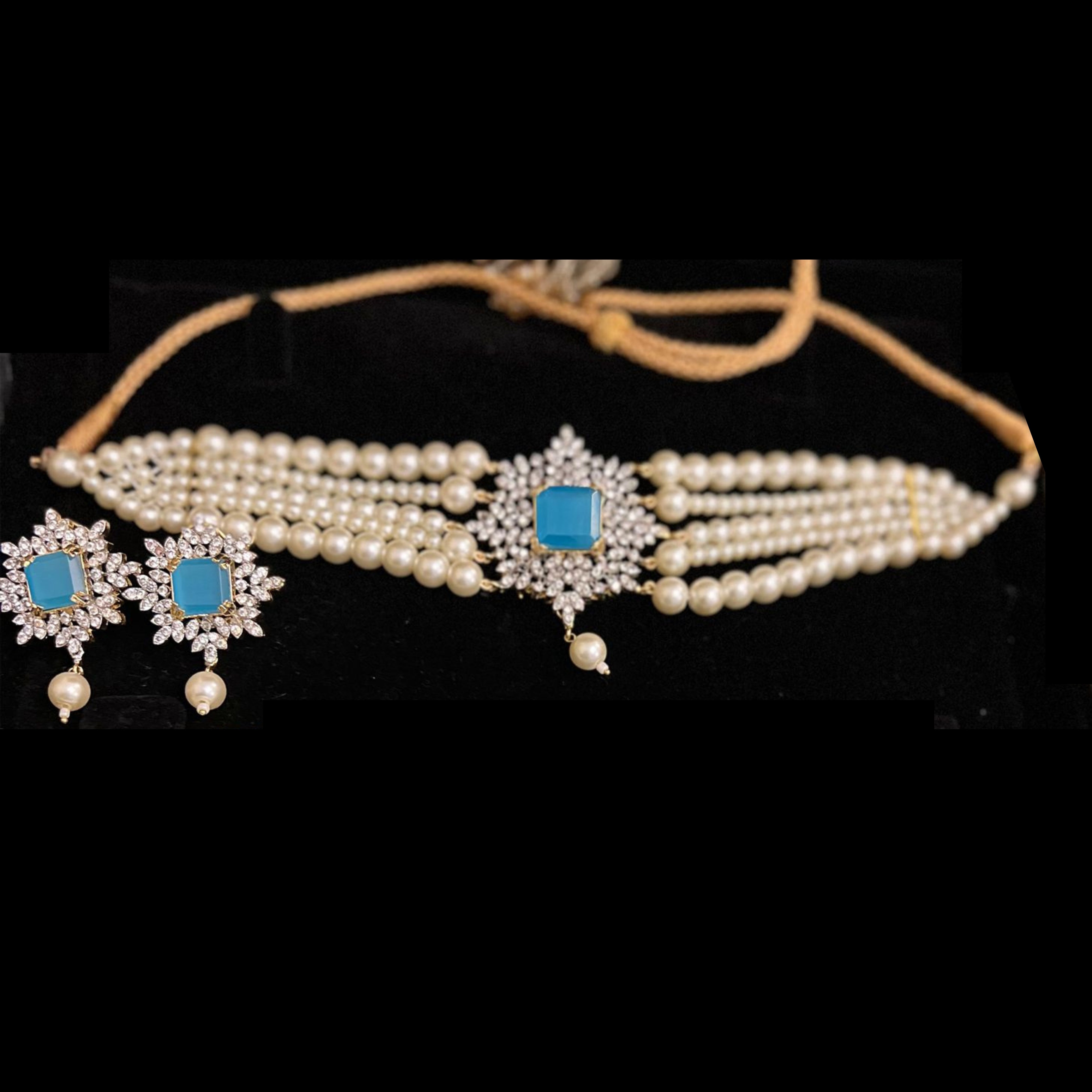 Mia Pearl Choker Set